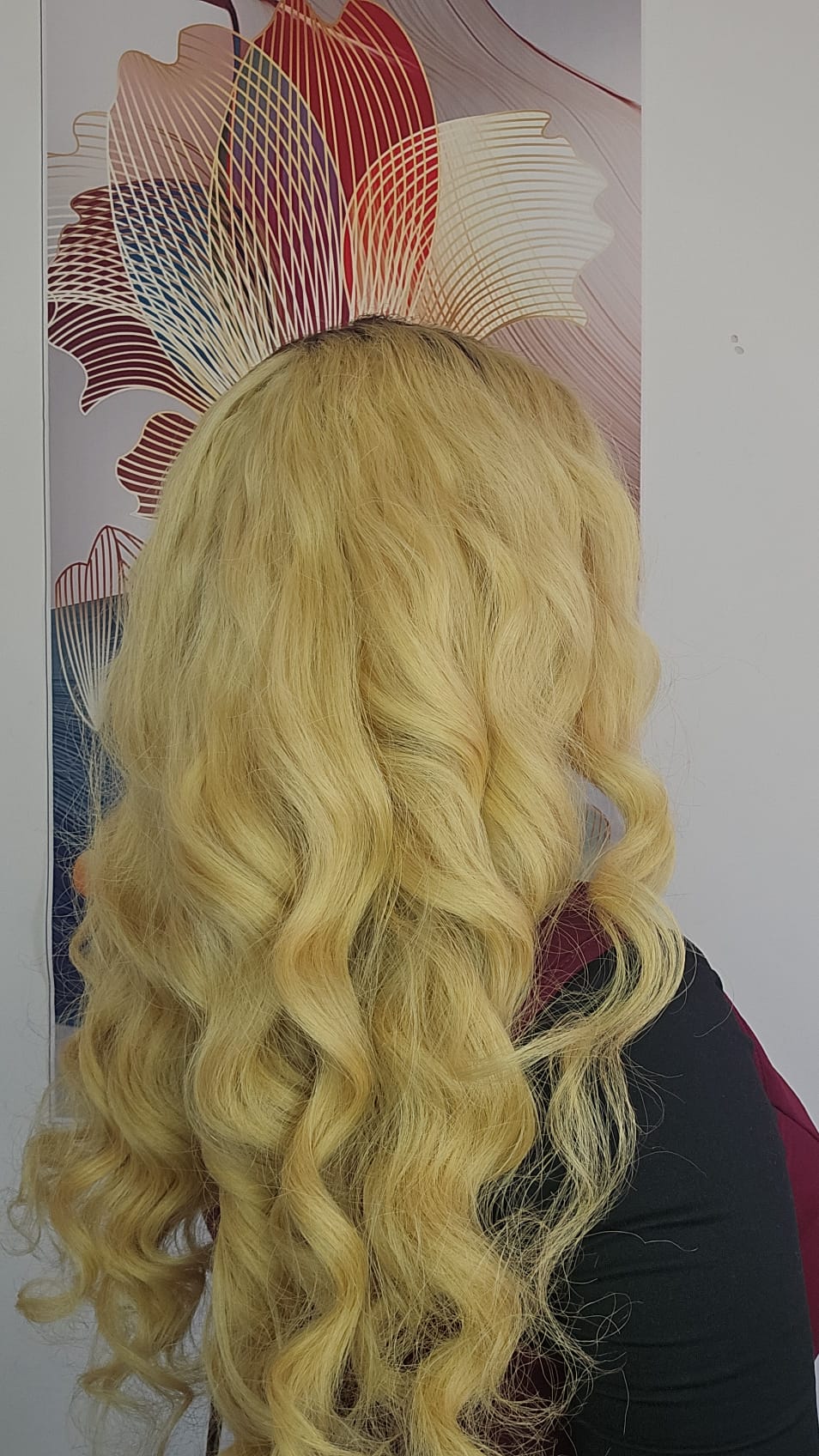 Donor Hair blonde Bouncy18"  5x5 closure
