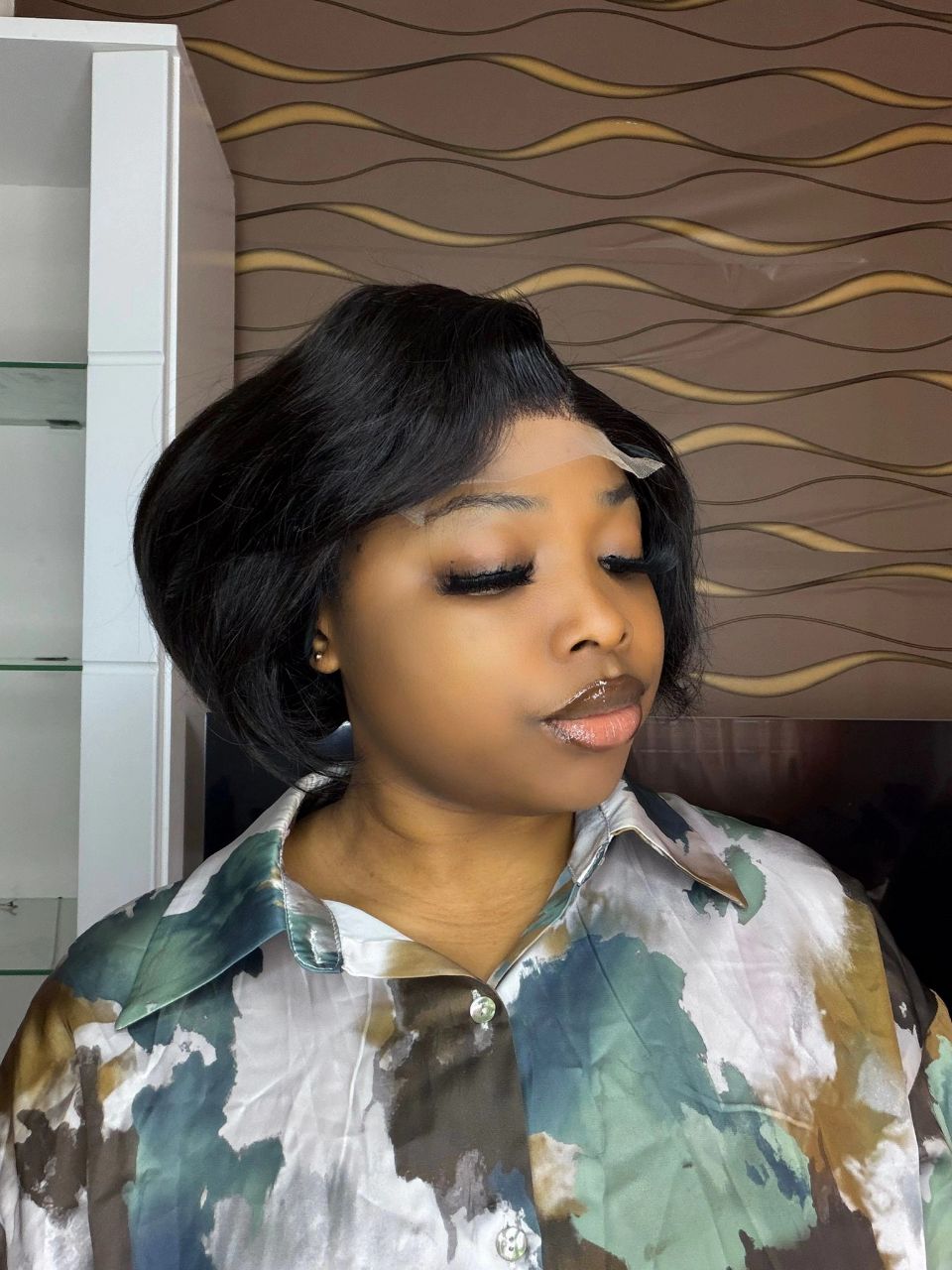 6" Layer bob
