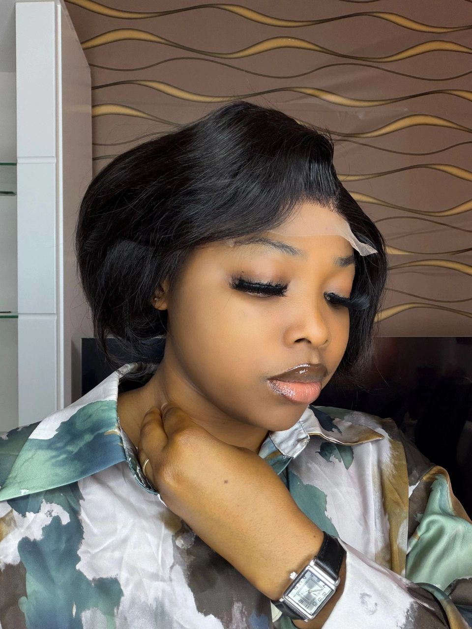 6" Layer bob